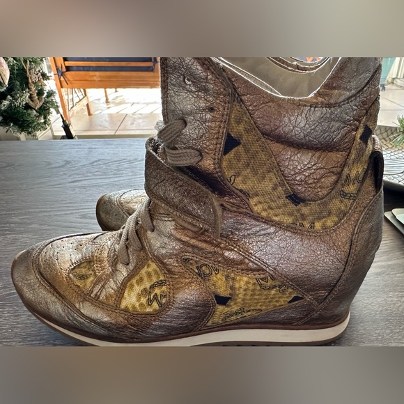 MCM 24K Gold Wedge Sneakers - Picture 8 of 16